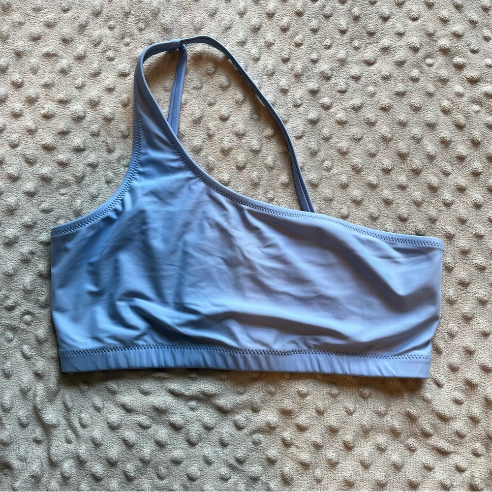 girlfriend collective One-Shoulder Swim Top in Provence